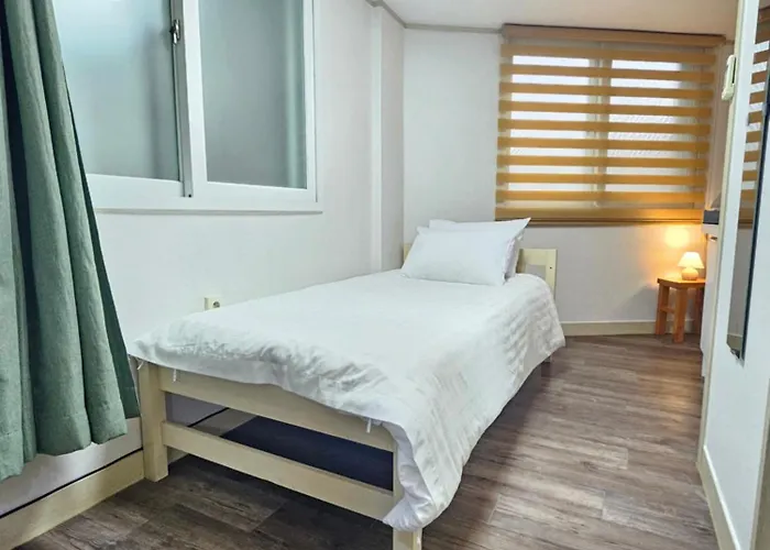 Pensión Top Guesthouse 3*